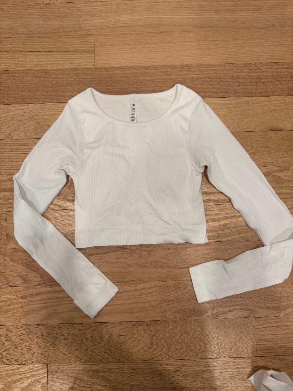 Like new - Lululemon Ebb to Street Cropped Long Sleeve